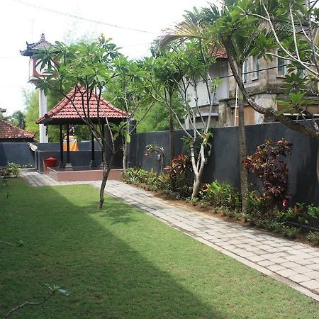 מלון Kerobokan U House Seminyak מראה חיצוני תמונה