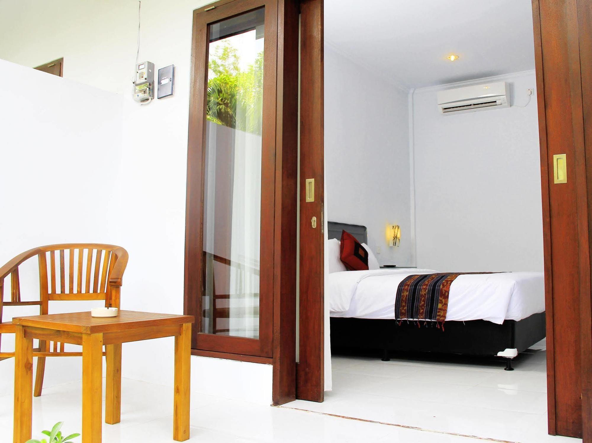 מלון Kerobokan U House Seminyak מראה חיצוני תמונה