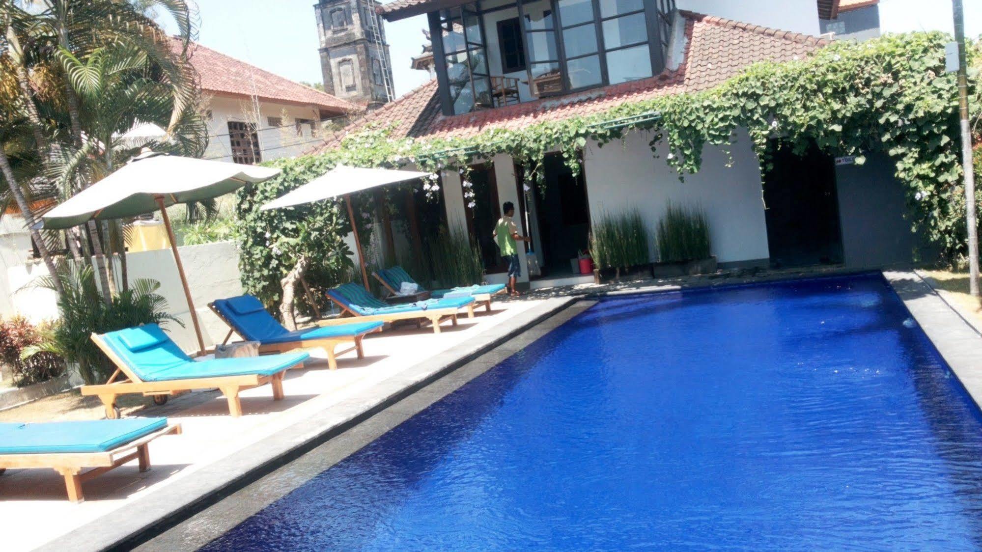 מלון Kerobokan U House Seminyak מראה חיצוני תמונה