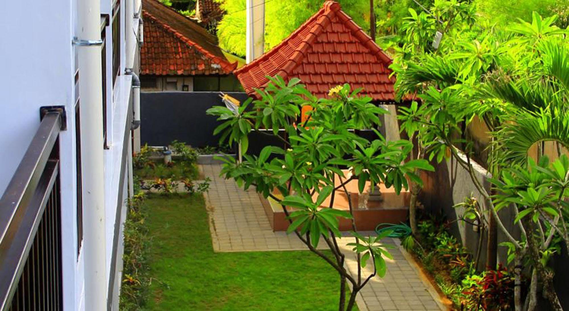 מלון Kerobokan U House Seminyak מראה חיצוני תמונה