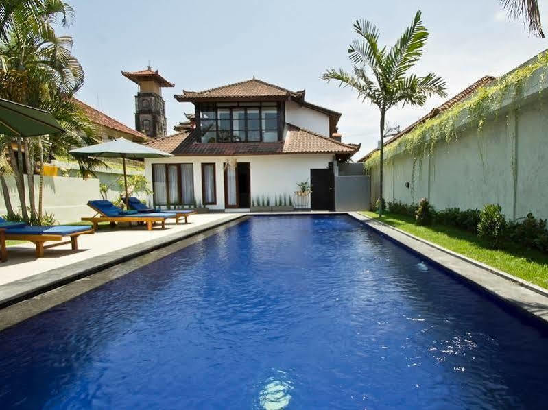 מלון Kerobokan U House Seminyak מראה חיצוני תמונה